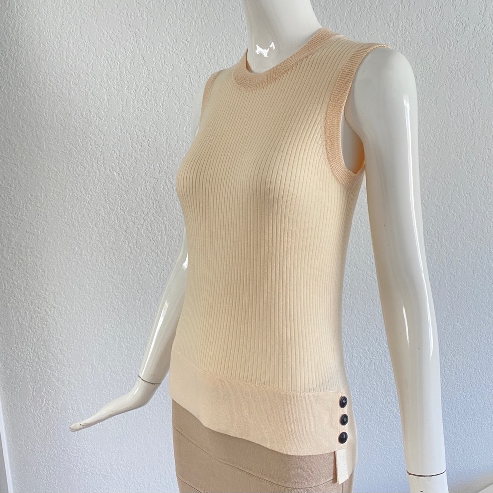 Veronica beared ivory Ribbed Top - Picture 2 of 12